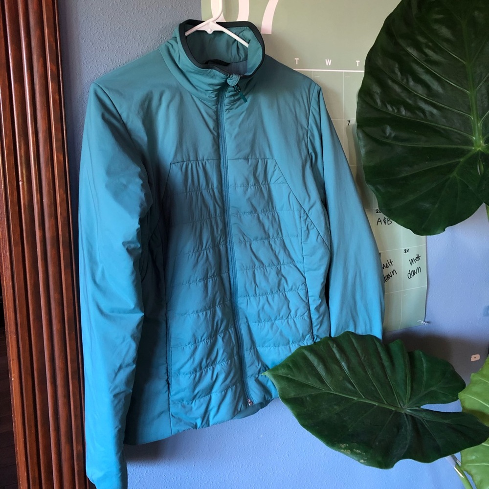 Black Diamond Women’s Zip Up Puffer Jacket